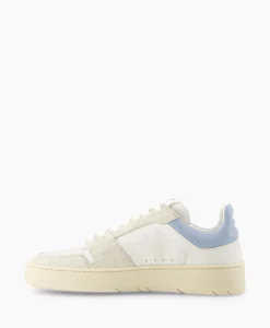 Closed Sneaker Low Top Licht Blauw