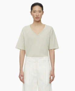 Closed T-Shirt Korte Mouw V-Neck Short Sleeve Ivoor / Naturel