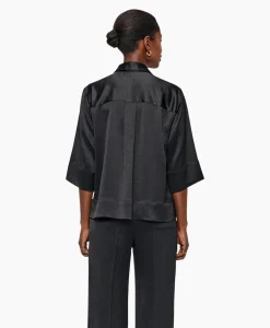Zenggi Blouse Sating Short Sleeve Zwart